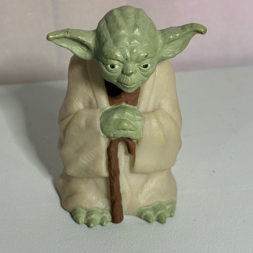 1996 Applause Star Wars Yoda Plastic Figure